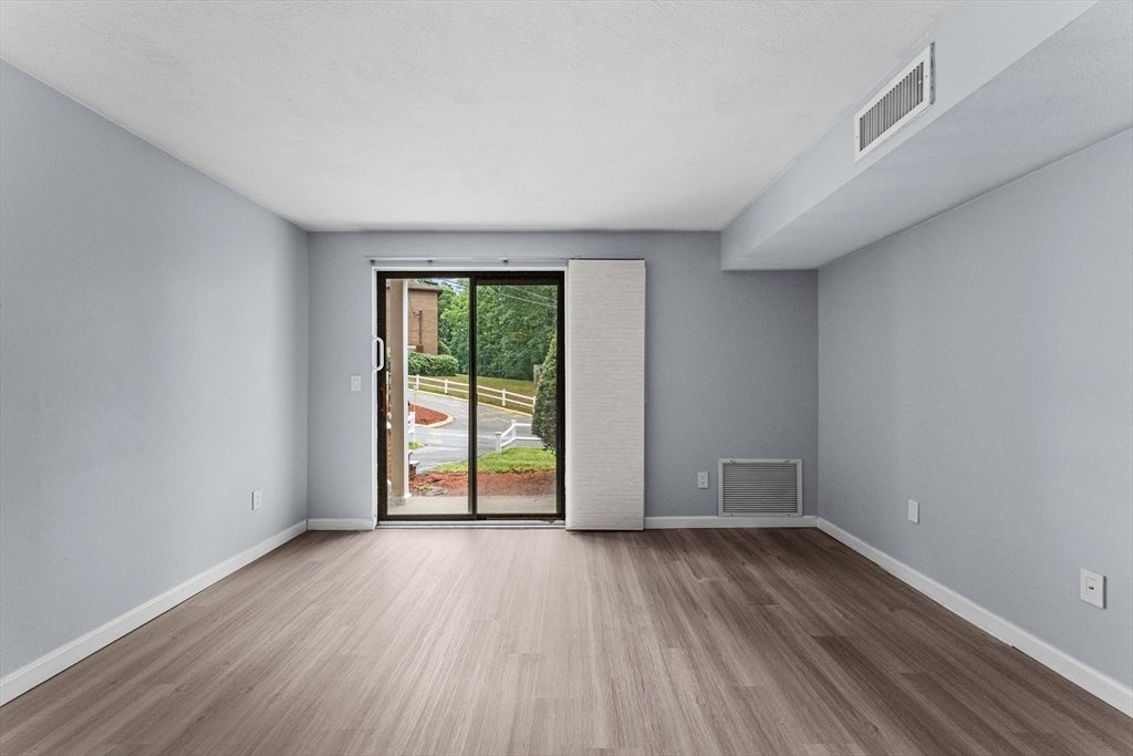 100 Cass Ave #A6, Dracut, MA, 100 Cass Ave #A6, Dracut, MA Photo #12