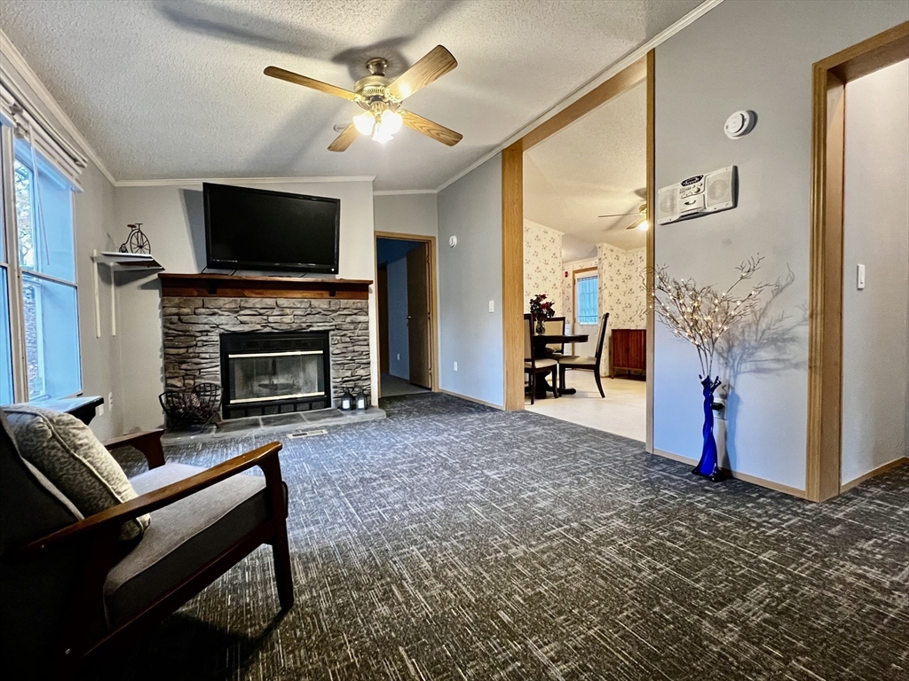 214 Washington St 24