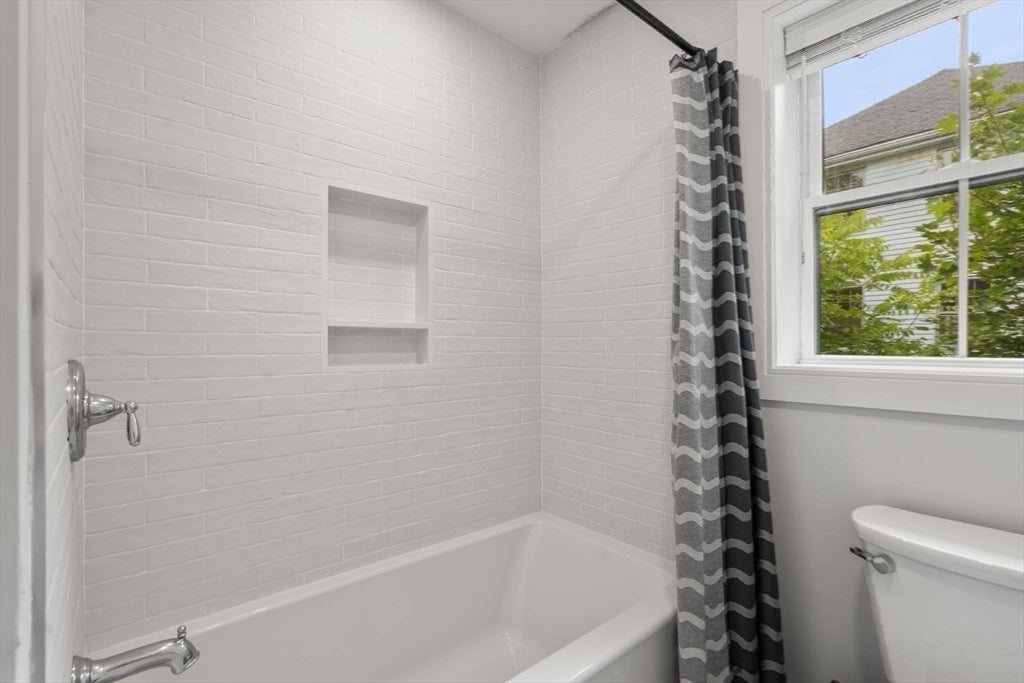 12 South Lincoln St, Natick, MA Photo #24