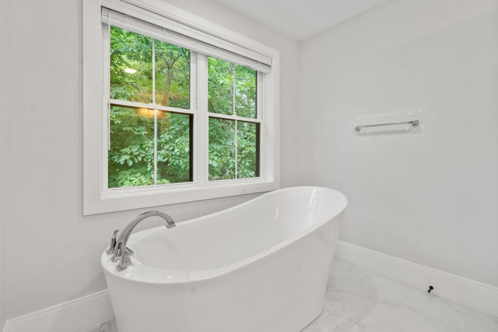 12 South Lincoln St, Natick, MA Photo #20