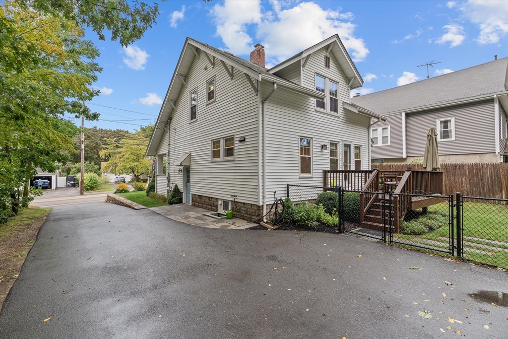 145 Beacon St