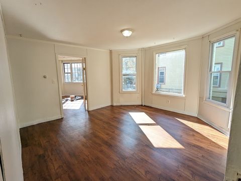 Photo of 48 Acushnet Ave, Springfield, MA 01105 (MLS # 73493762)