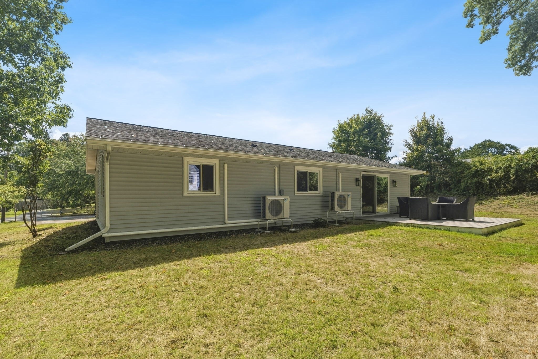 23 Joseph Rd, Framingham, MA Photo #37