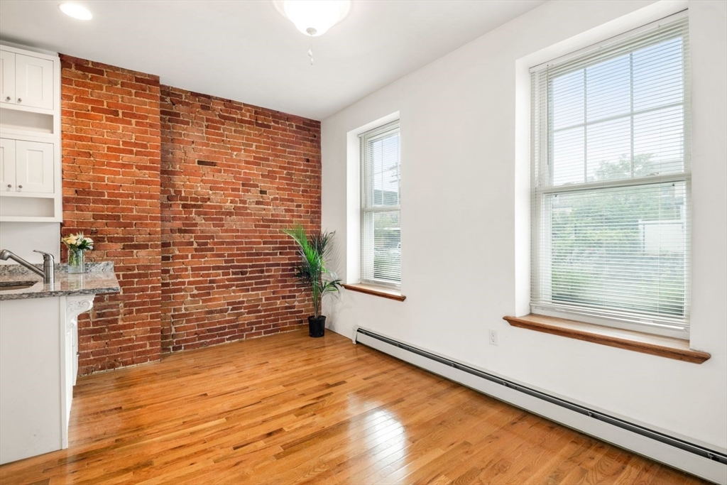 31 Division Street 1