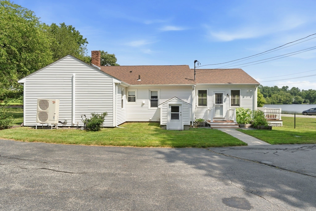 71 School St, Upton, MA Photo #38