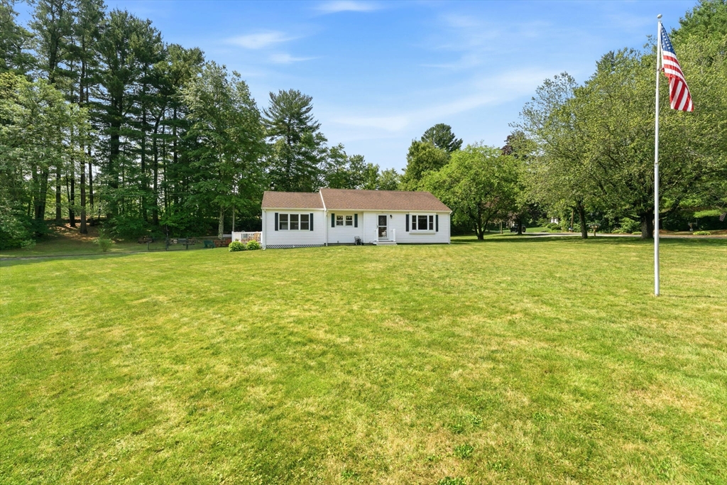 71 School St, Upton, MA Photo #29