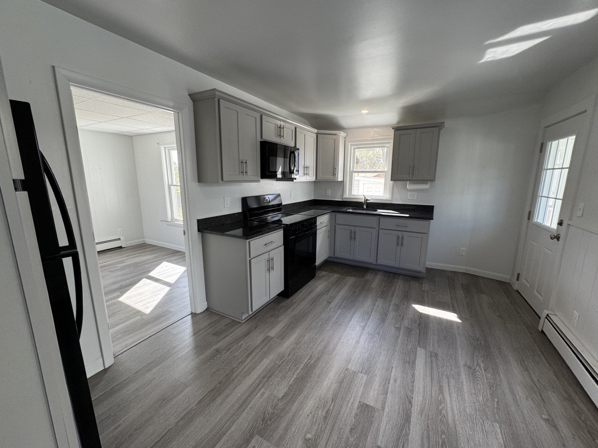 347 Lancaster St, Leominster, MA, 347 Lancaster St, Leominster, MA Photo #5