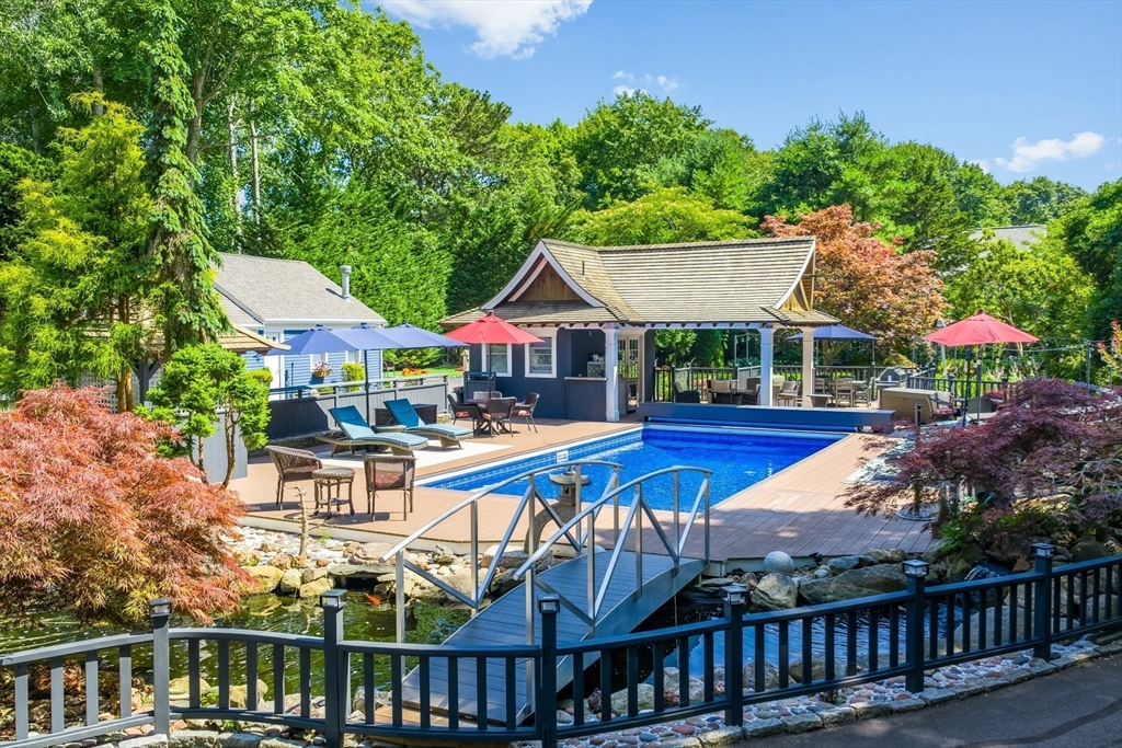 72 River Rd