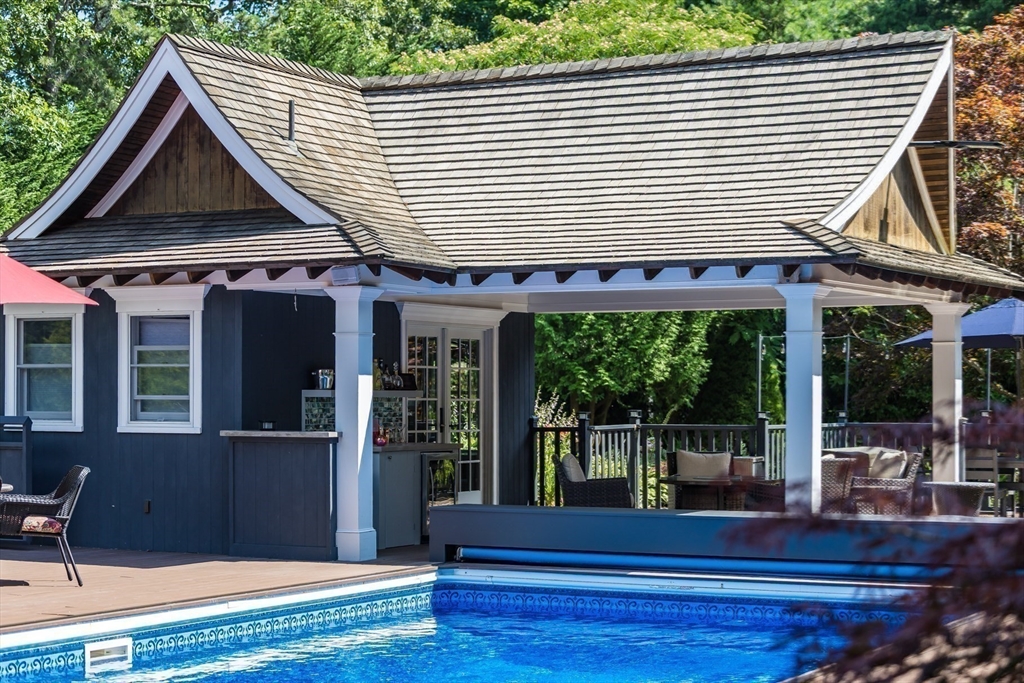 72 River Rd