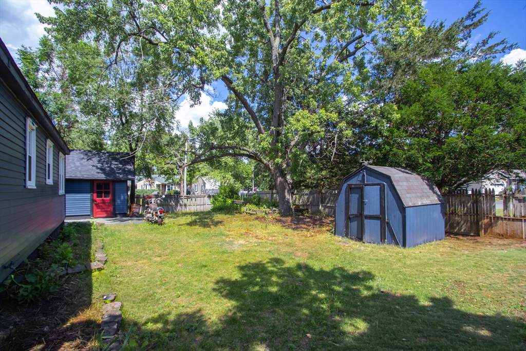 127 Gelinas Dr