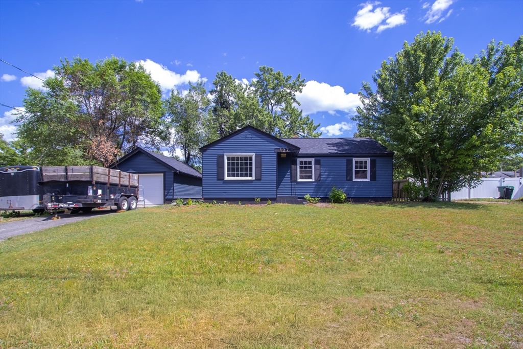 127 Gelinas Dr