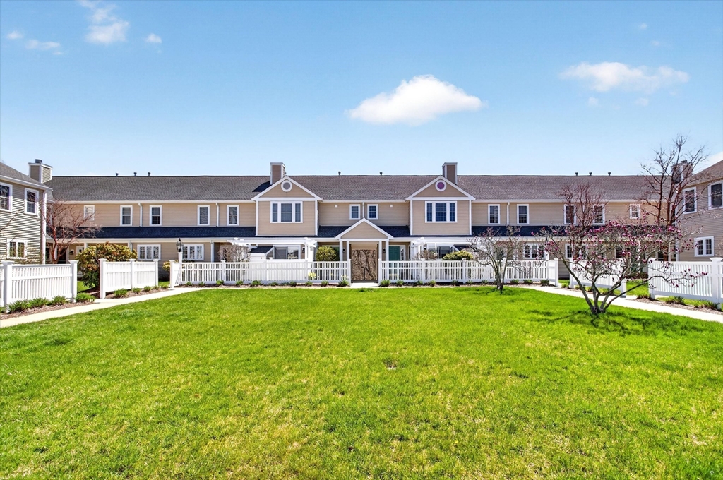 361 Tilden Commons Ln #361, Braintree, MA Photo #20
