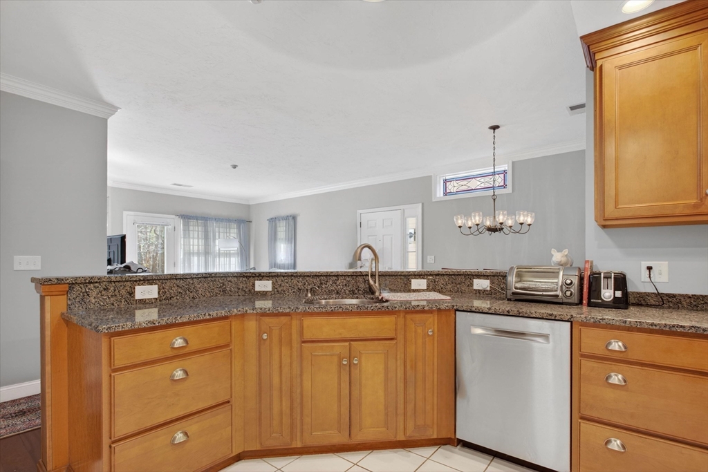 361 Tilden Commons Ln #361, Braintree, MA Photo #8