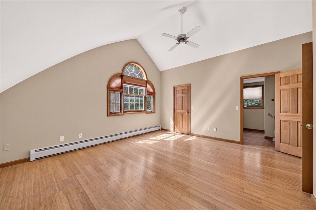32 Slades Farm Ln, Dartmouth, MA Photo #24