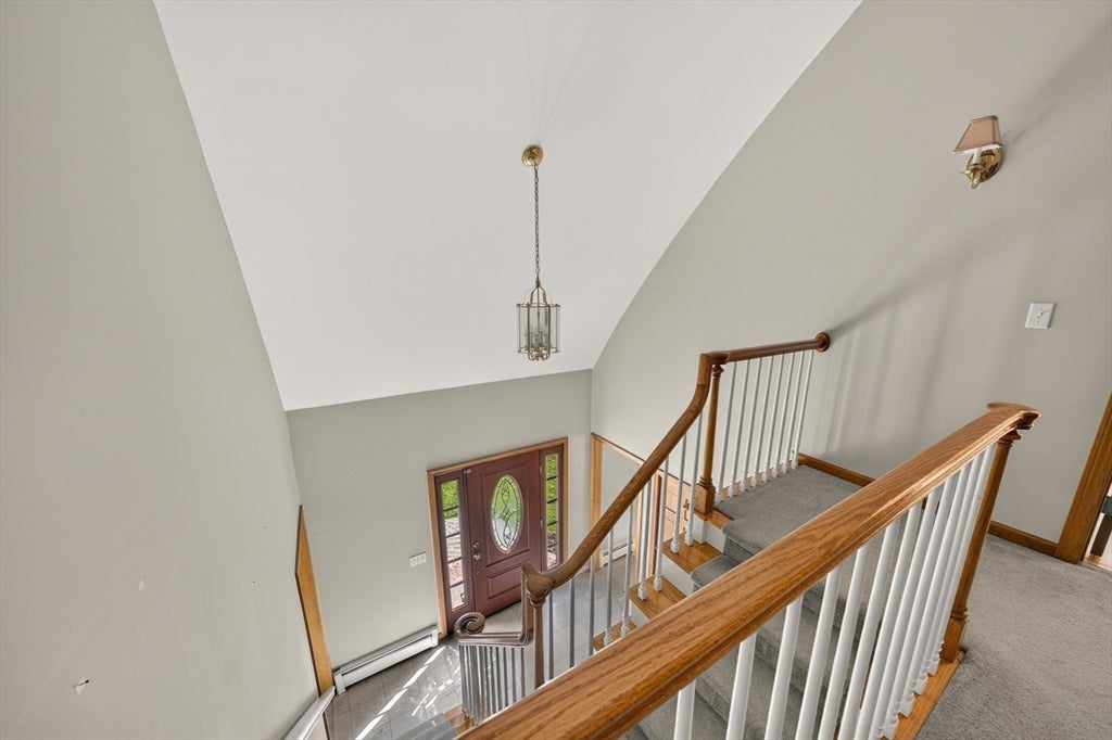 32 Slades Farm Ln, Dartmouth, MA Photo #21