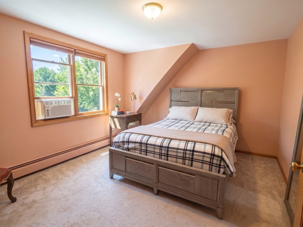 32 Slades Farm Ln, Dartmouth, MA Photo #29