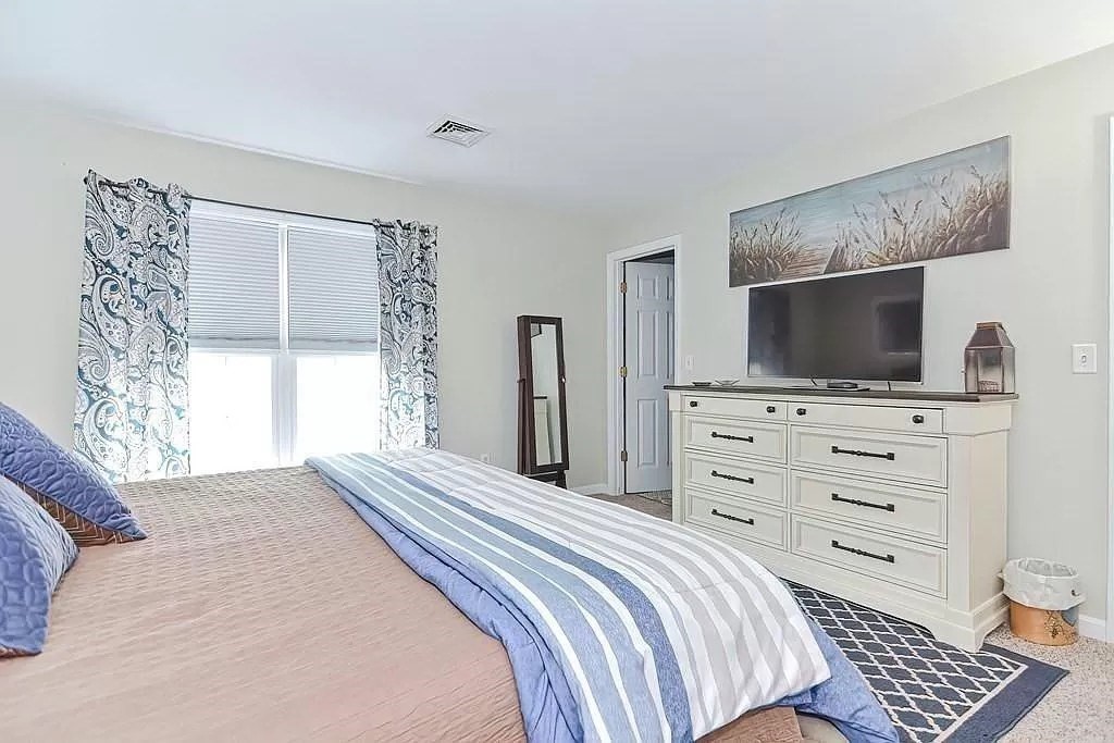812 Franklin Street #A, Worcester, MA, 812 Franklin Street #A, Worcester, MA Photo #23