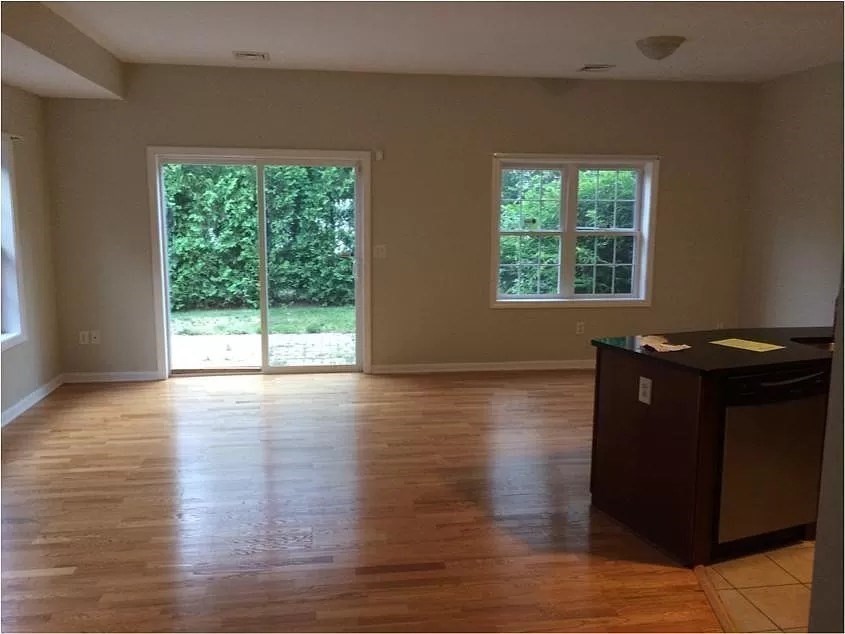 812 Franklin Street #A, Worcester, MA, 812 Franklin Street #A, Worcester, MA Photo #24