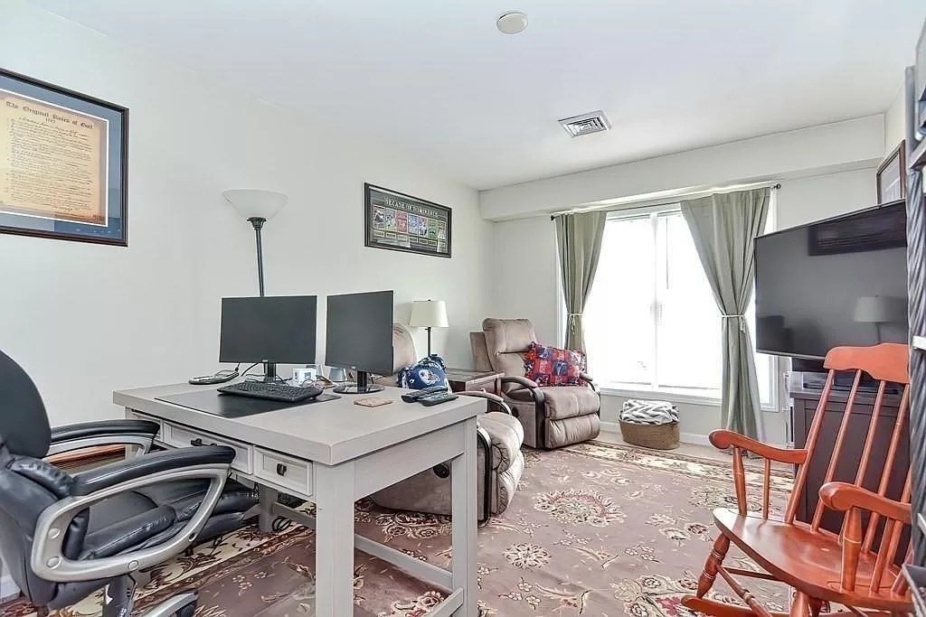 812 Franklin Street #A, Worcester, MA, 812 Franklin Street #A, Worcester, MA Photo #15