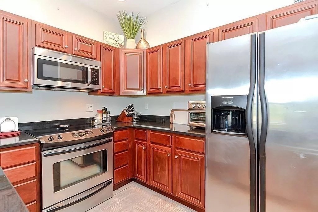 812 Franklin Street #A, Worcester, MA, 812 Franklin Street #A, Worcester, MA Photo #9