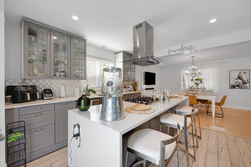 45 Olney Ave