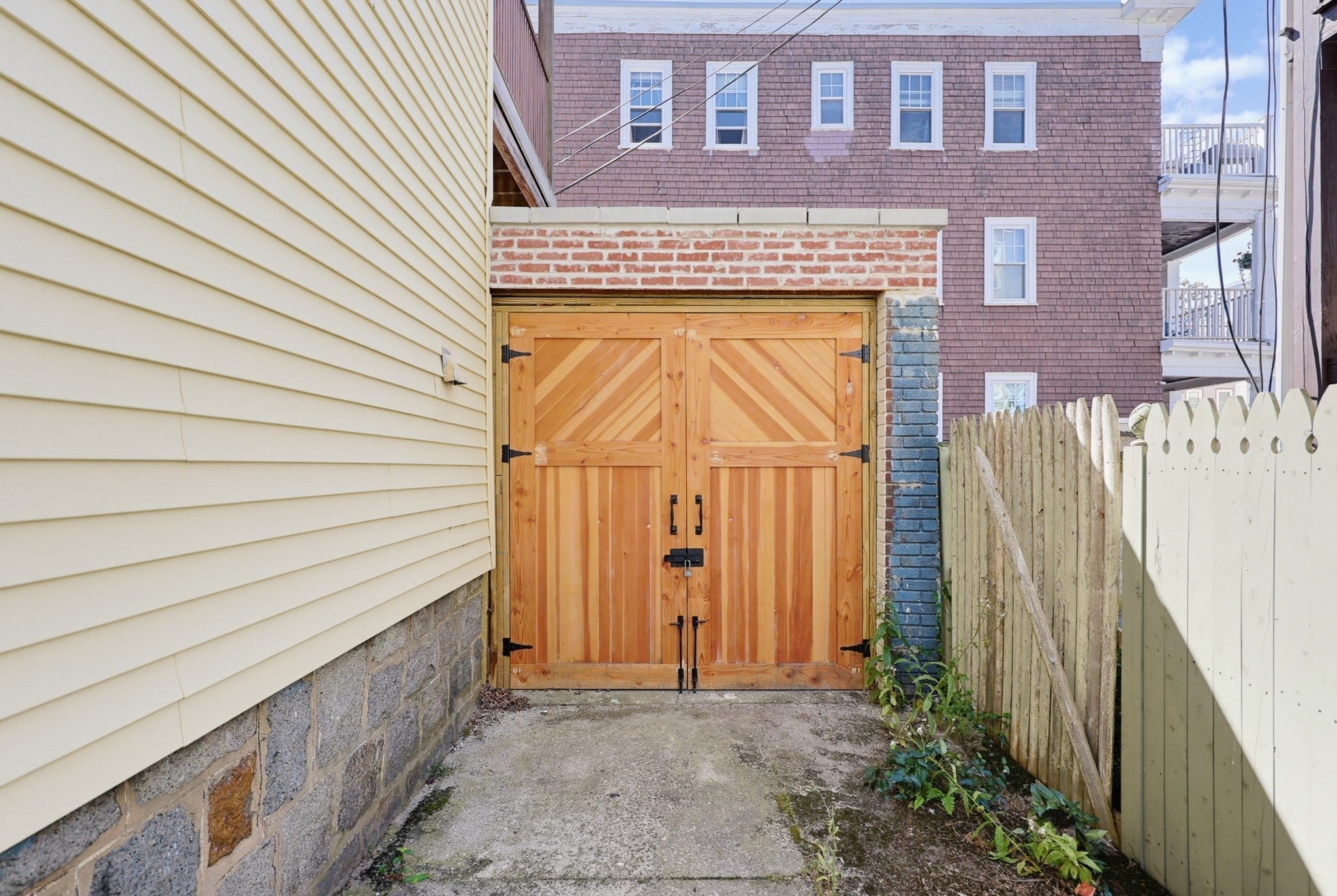 185 Savin Hill Ave #2, Boston, MA Photo #24