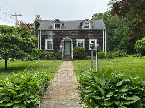590 Slocum Rd Dartmouth MA 02747