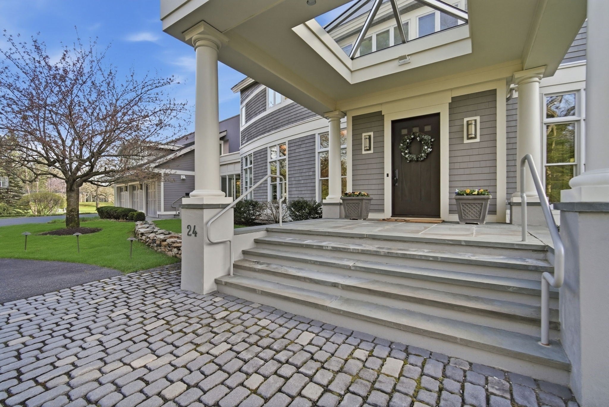 24 Prynne Ridge Rd