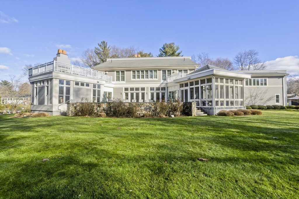Photo: 24 Prynne Ridge Rd, Longmeadow, MA