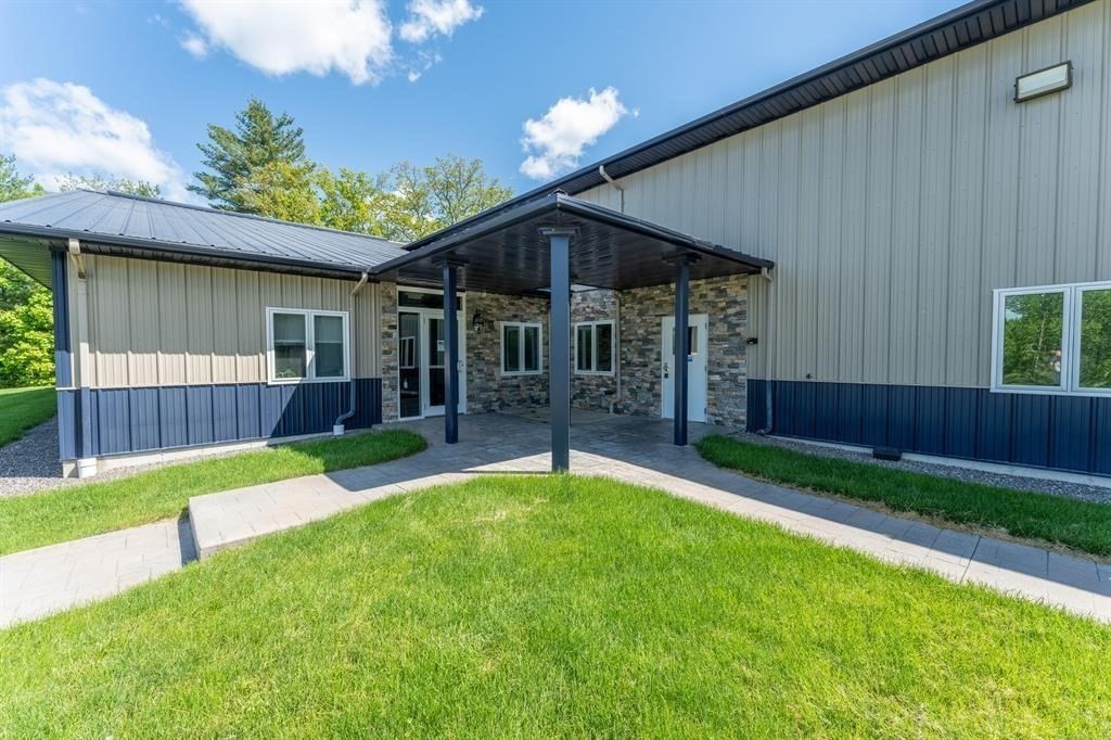 51 Ridge Road