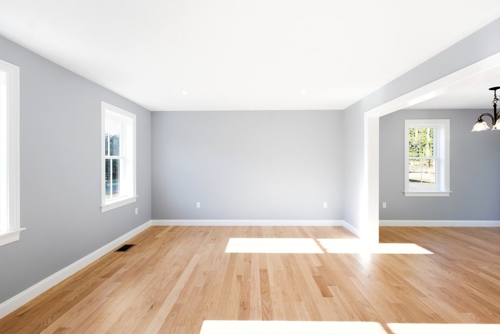 158 Plain St, Bridgewater, MA, 158 Plain St, Bridgewater, MA Photo #22