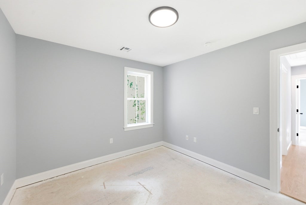 158 Plain St, Bridgewater, MA, 158 Plain St, Bridgewater, MA Photo #30
