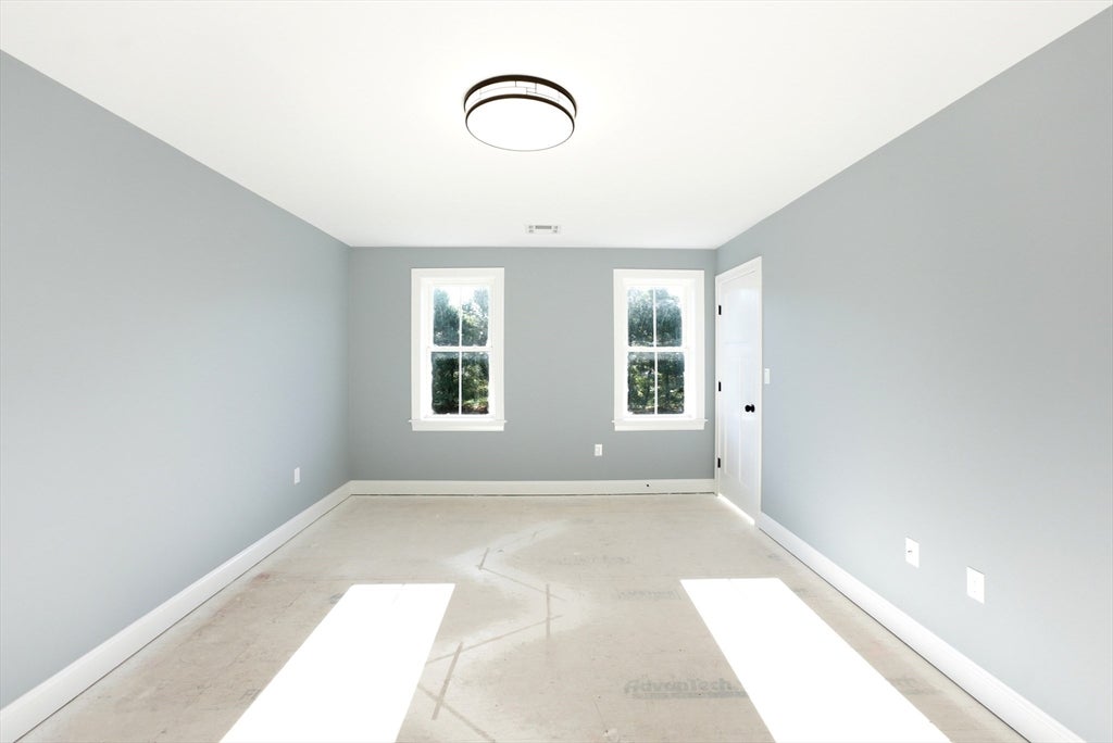 158 Plain St, Bridgewater, MA, 158 Plain St, Bridgewater, MA Photo #25