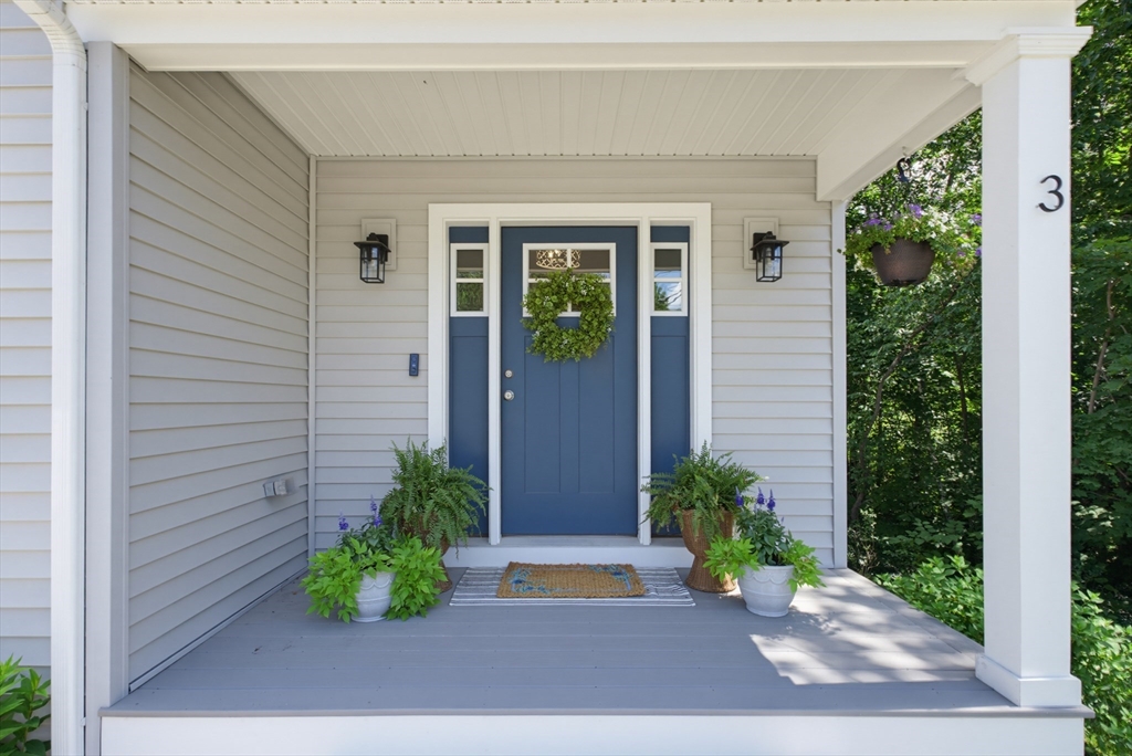 3 Catacunemaug Rd