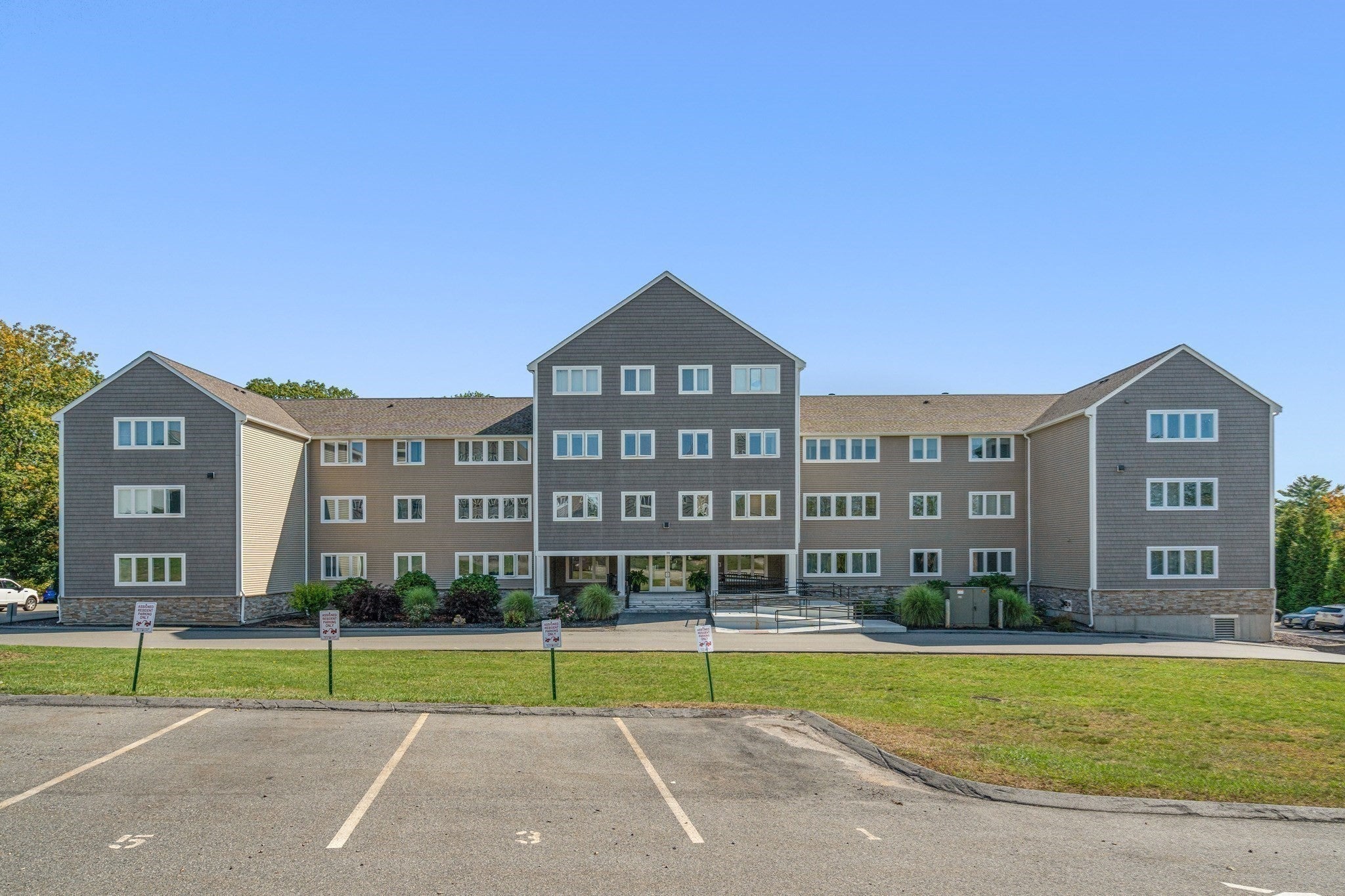 38 Dunham Road #204, Beverly, MA, 38 Dunham Road #204, Beverly, MA Photo #27