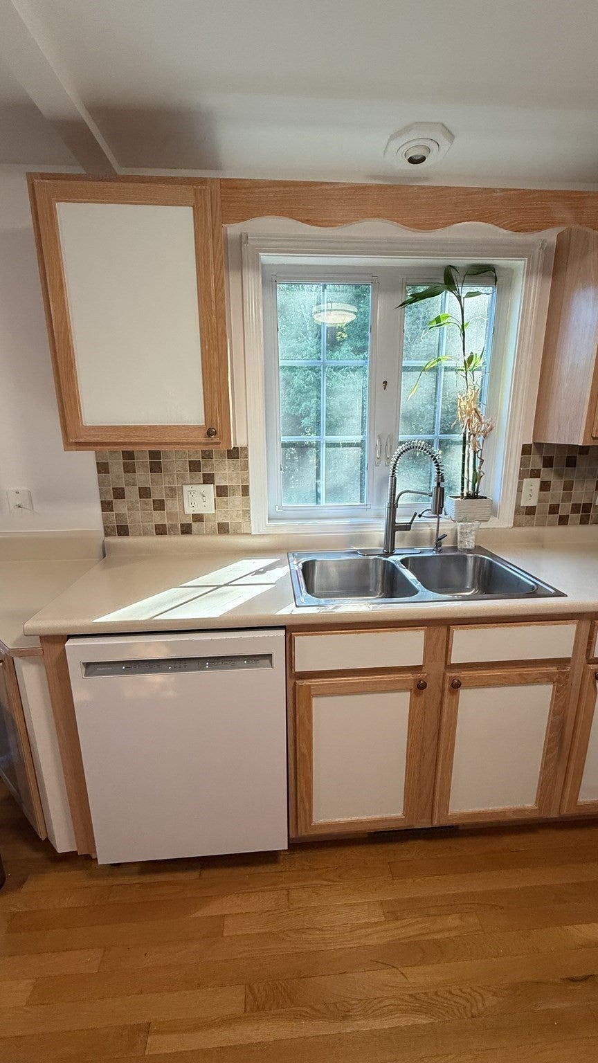 15 Rebecca Ln #15, Dracut, MA Photo #12