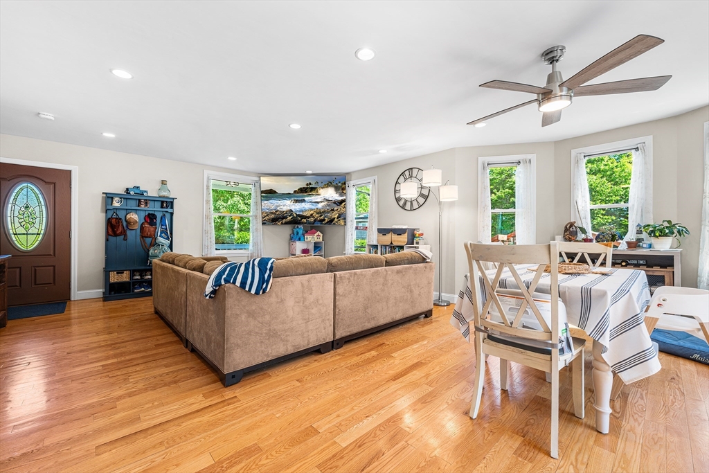 19 Laconia Ave