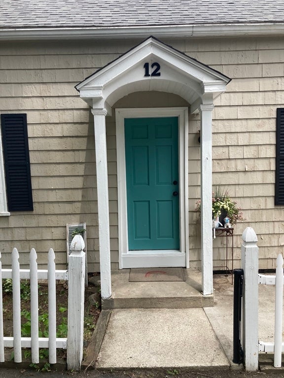 12 Denny Pl