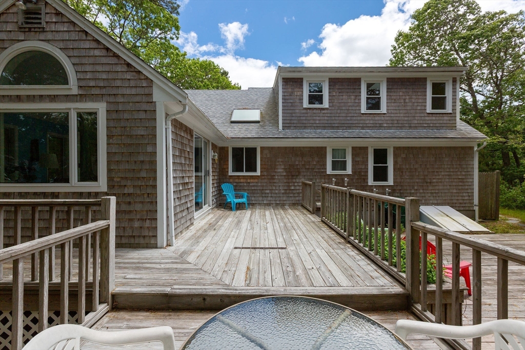 94 Pine View Dr
