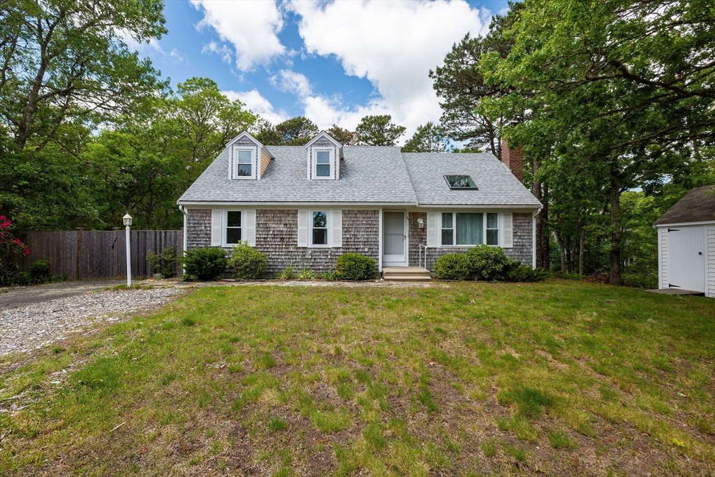 94 Pine View Dr