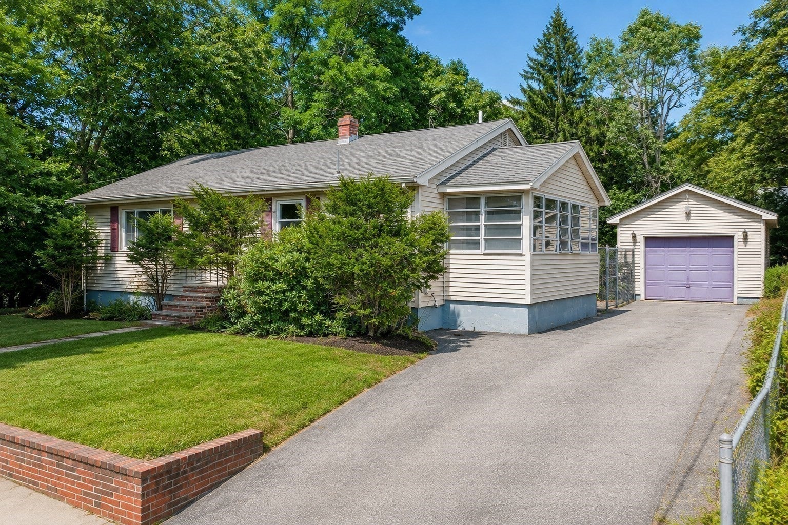 113 Halley Rd, Lowell, MA, 113 Halley Rd, Lowell, MA Photo #28