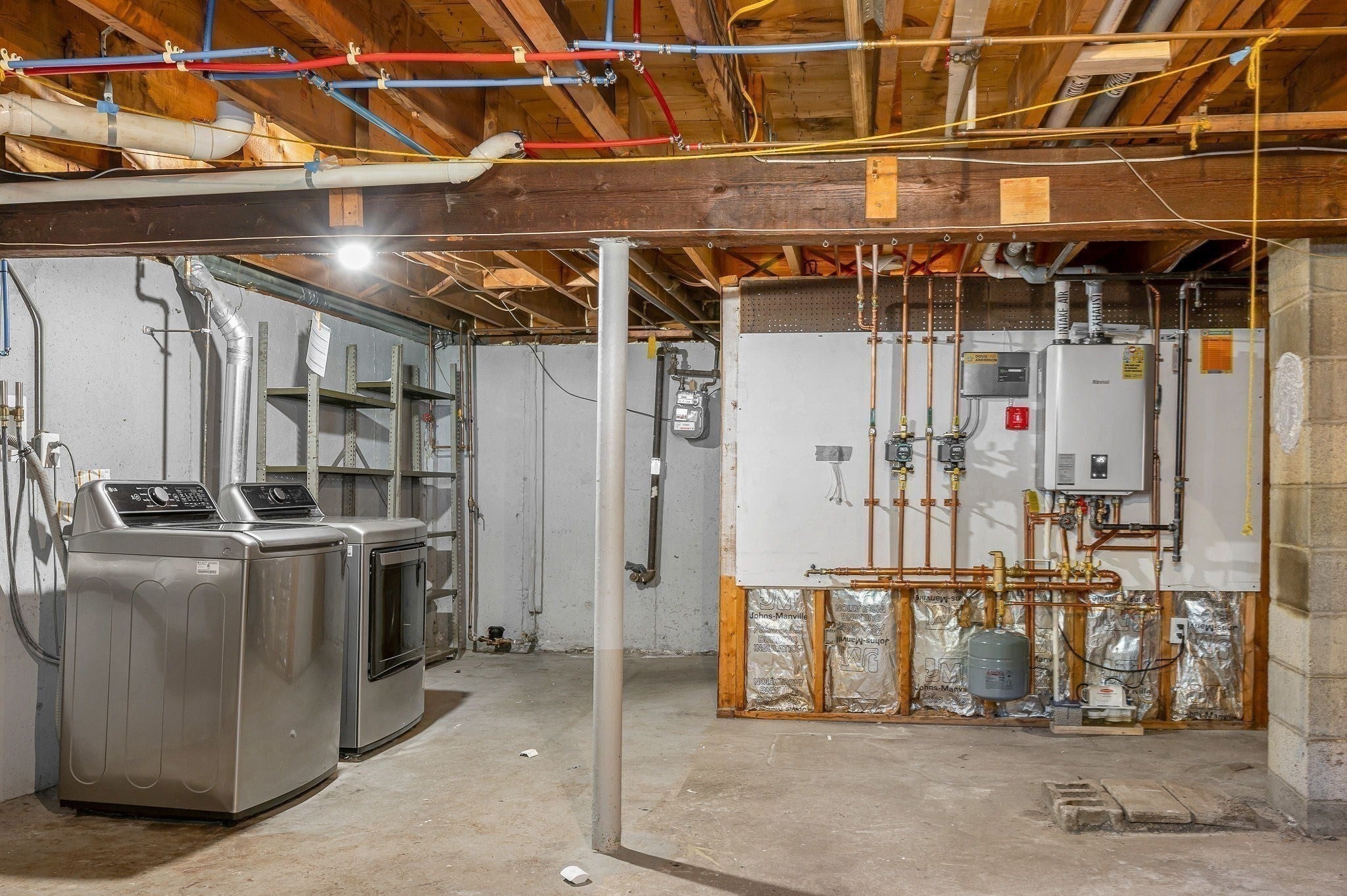 113 Halley Rd, Lowell, MA, 113 Halley Rd, Lowell, MA Photo #24