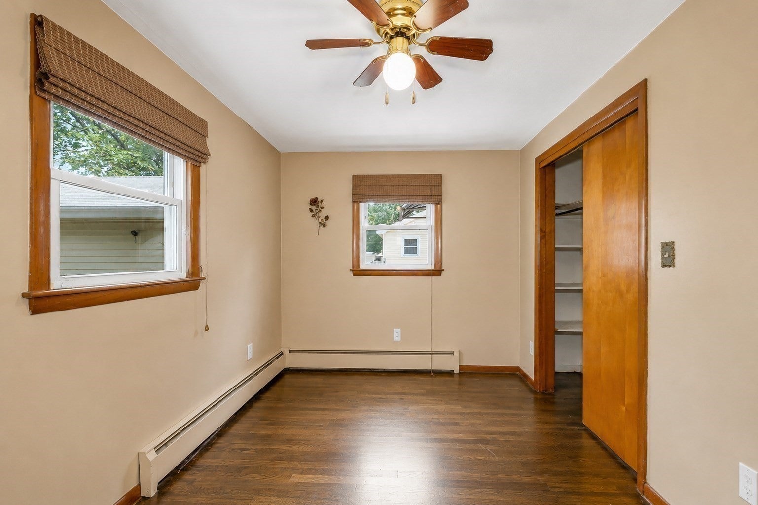 113 Halley Rd, Lowell, MA, 113 Halley Rd, Lowell, MA Photo #15