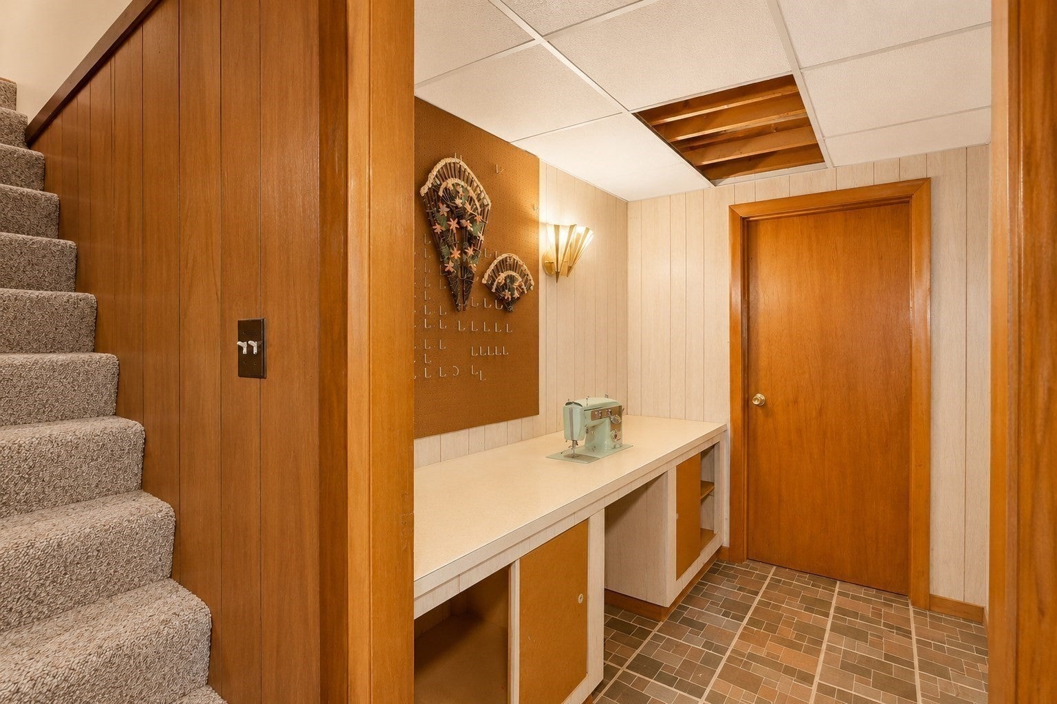 113 Halley Rd, Lowell, MA, 113 Halley Rd, Lowell, MA Photo #14