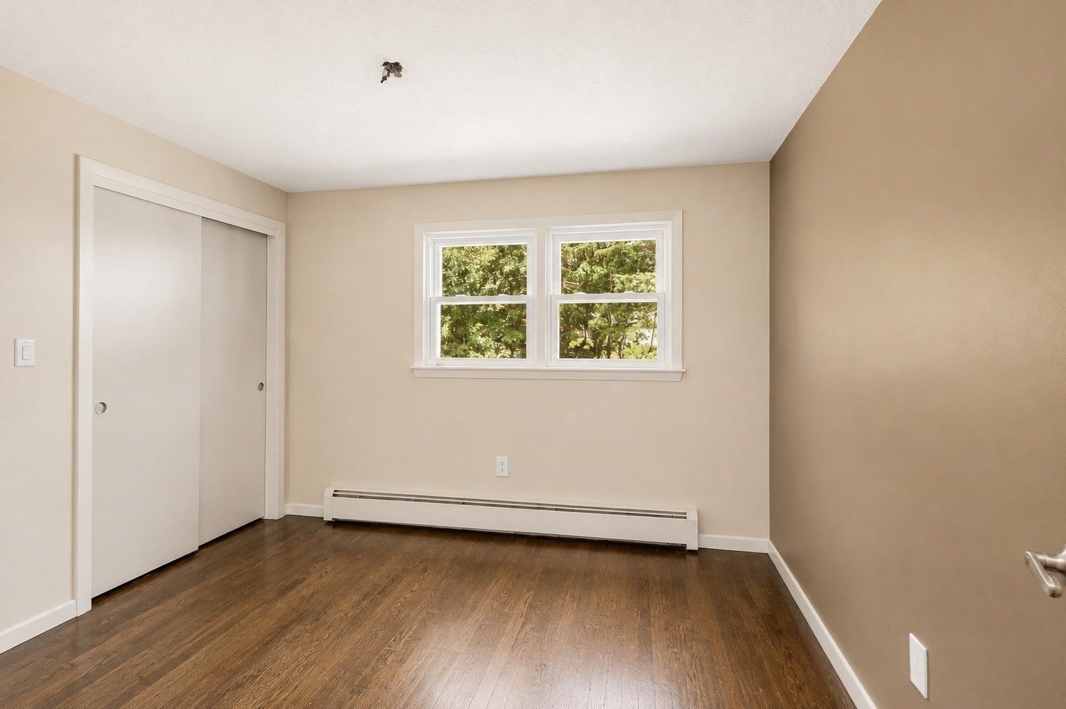 113 Halley Rd, Lowell, MA, 113 Halley Rd, Lowell, MA Photo #17