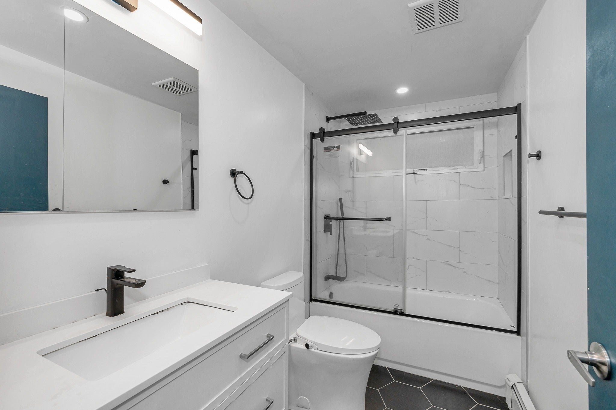 113 Halley Rd, Lowell, MA, 113 Halley Rd, Lowell, MA Photo #12