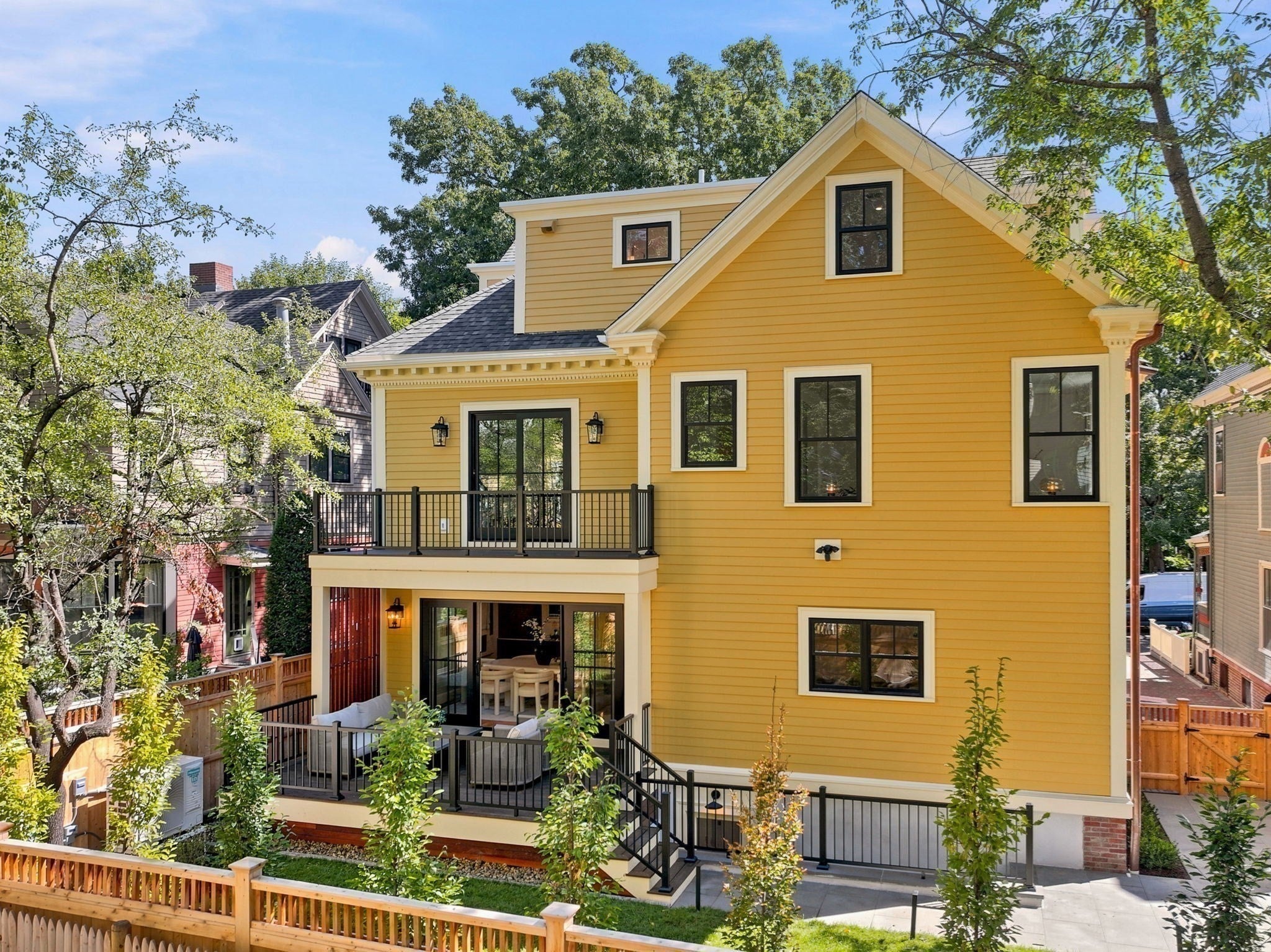 65 Hammond Street, Cambridge, MA, 65 Hammond Street, Cambridge, MA Photo #2