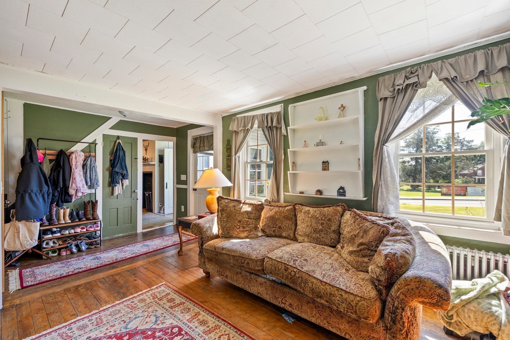 291 N Main St, North Brookfield, MA Photo #6