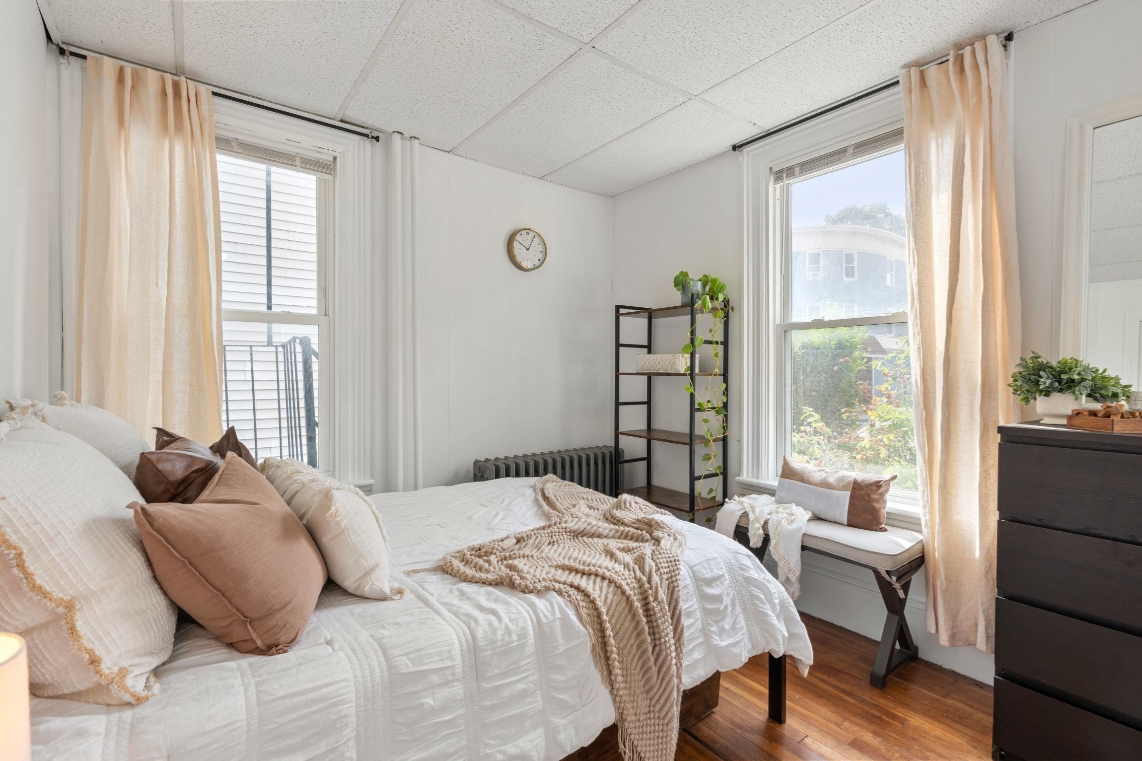 Click for 928 Dorchester Ave #1, Boston, MA slideshow