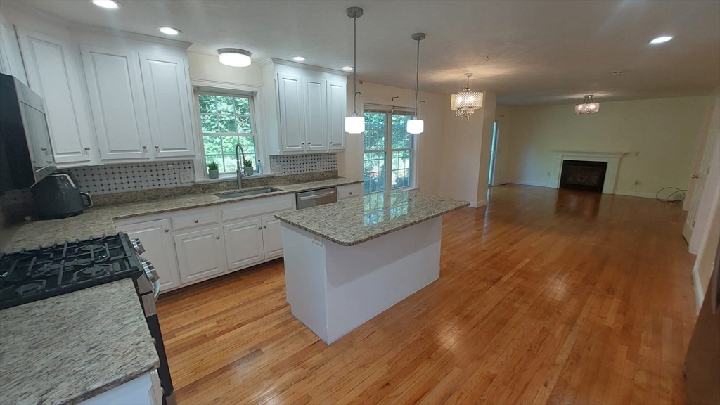 339 Poplar St.